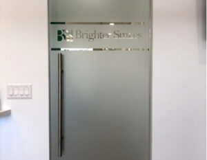 Door vinyl Graphics 2